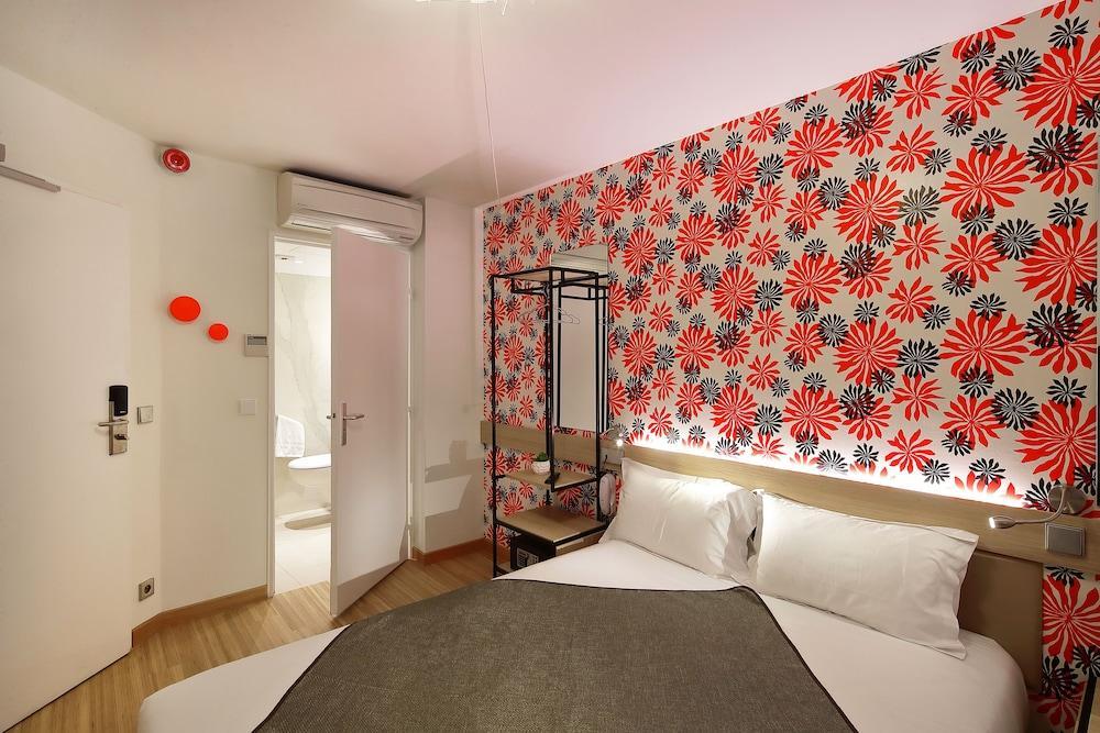 Hotel Hor Les Lumieres Париж Екстериор снимка